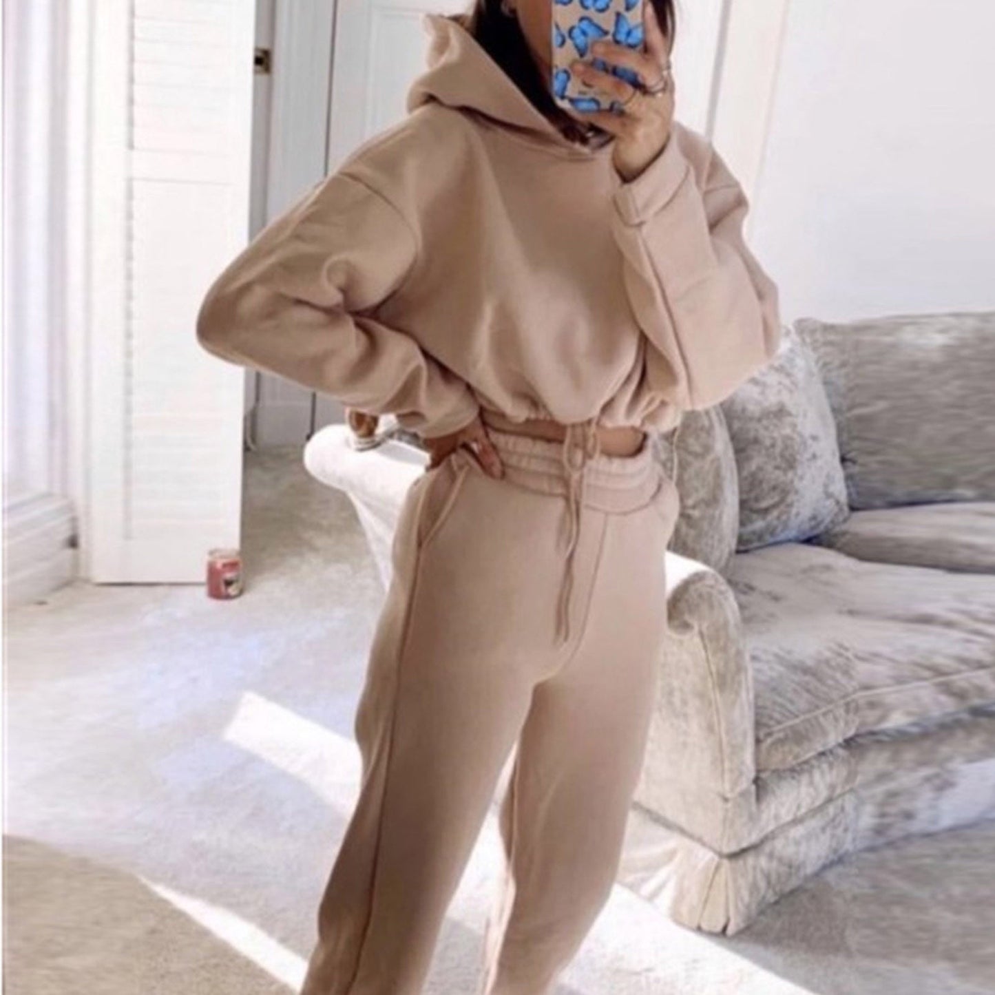 Stylish Women’s 2-Piece Tracksuit