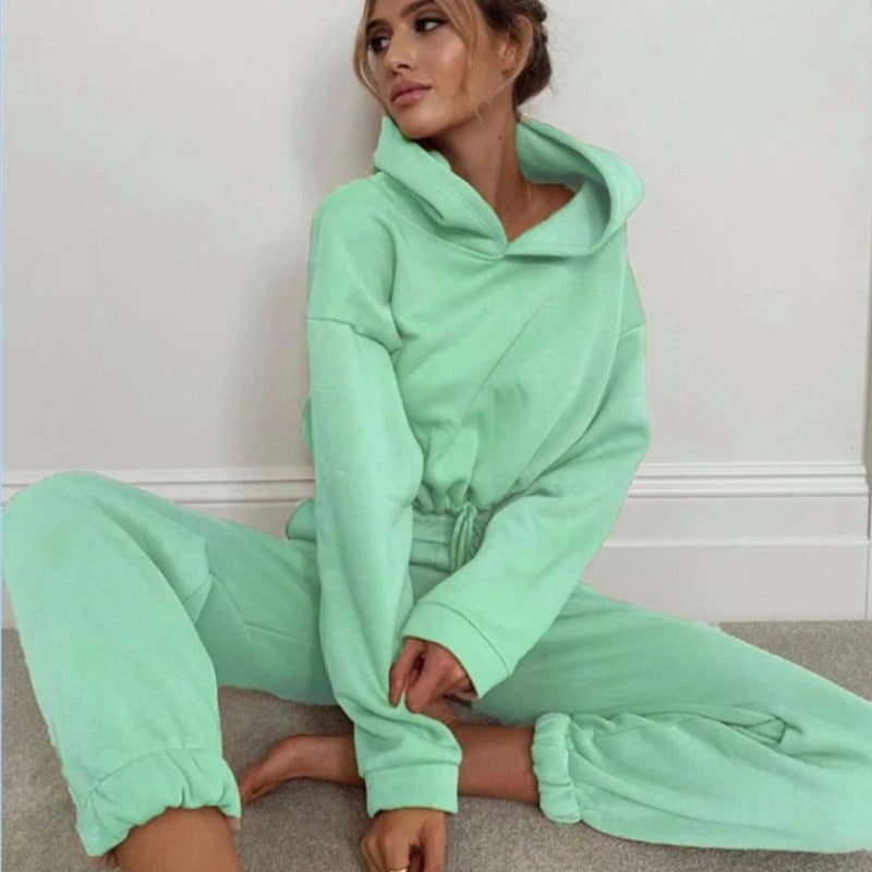 Stylish Women’s 2-Piece Tracksuit